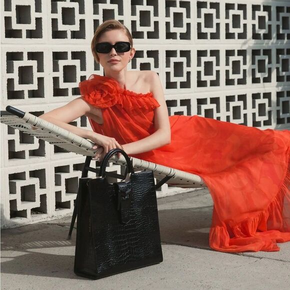 Mac Duggal Croco Leather Buckle Detail Maxi Tote Bag - Picture 2 of 12